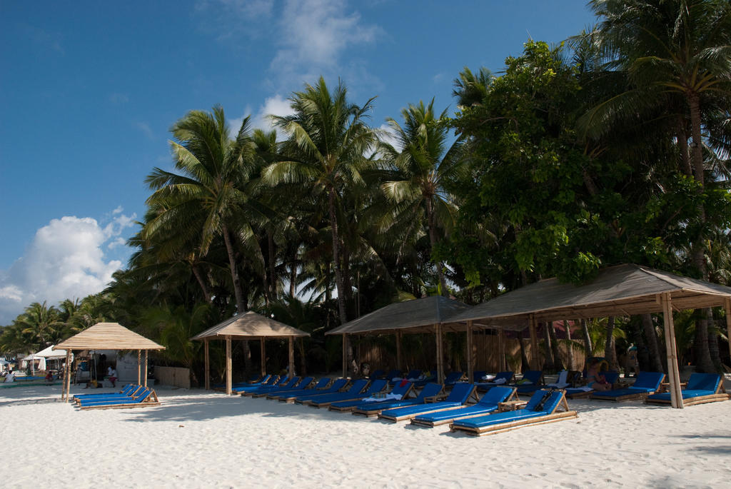 Sea Wind Resort Balabag  Exterior foto